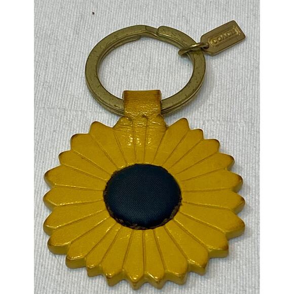 Rare! Vintage Coach Sunflower Keychain - Picture 1 of 16